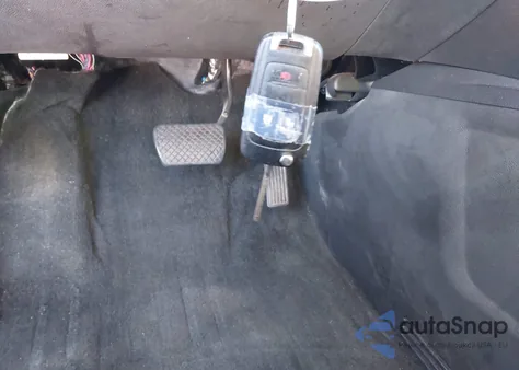 2017 Chevrolet Equinox Ls z USA, uszkodzony, nr VIN 2GNALBEK3H6120032